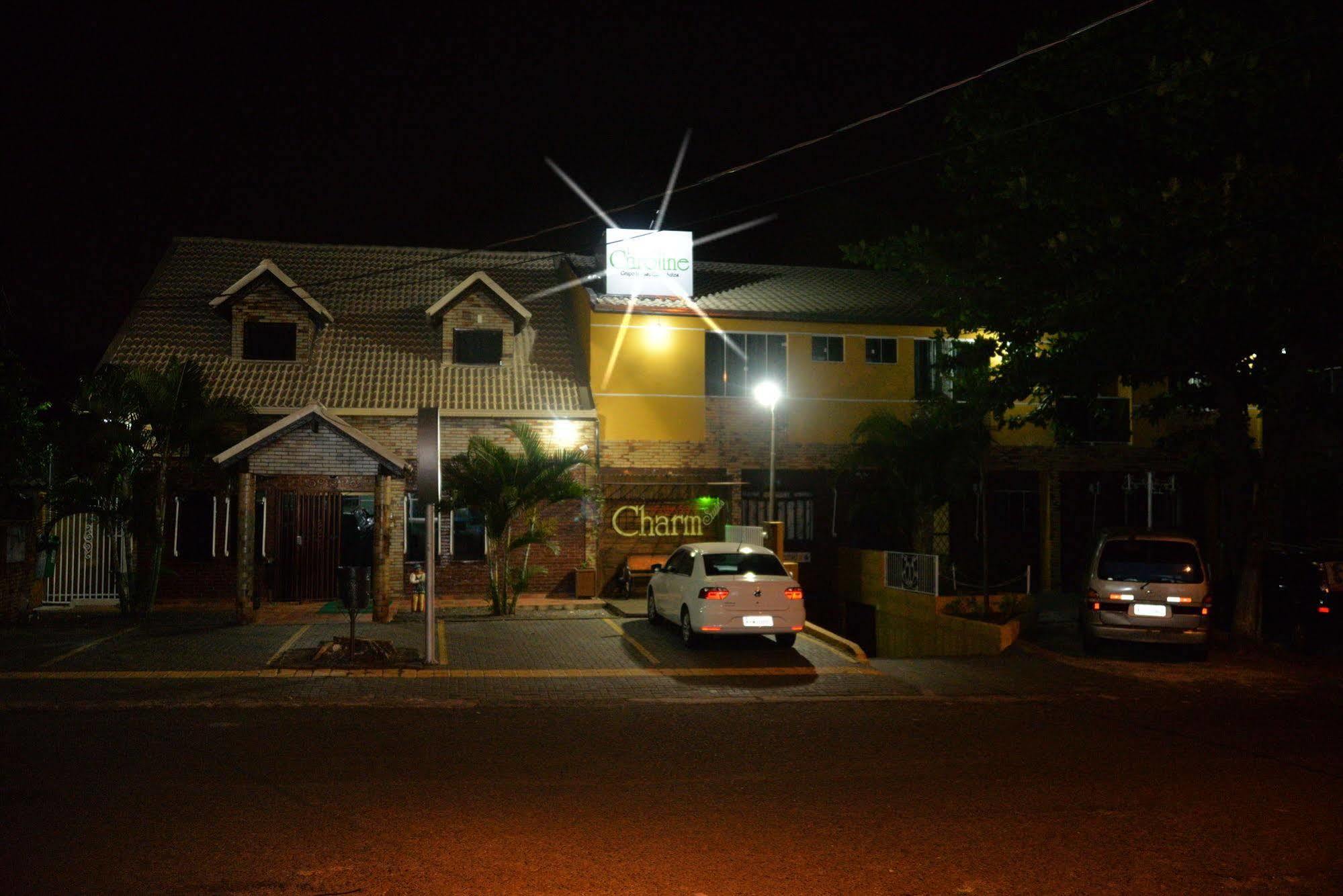 Hotel E Pousada Caroline Foz do Iguacu Exterior photo